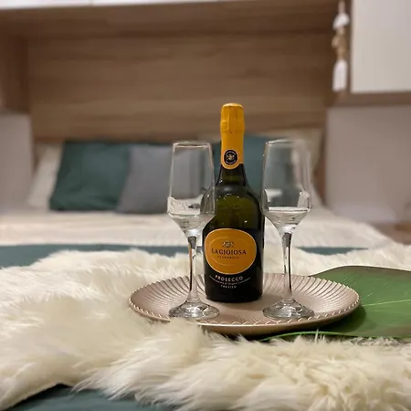 Sensual Serenity Apartment Bucharest